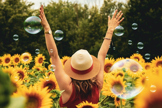 How to Be Happy: 63 Scientifically Proven Ways to Be Happier